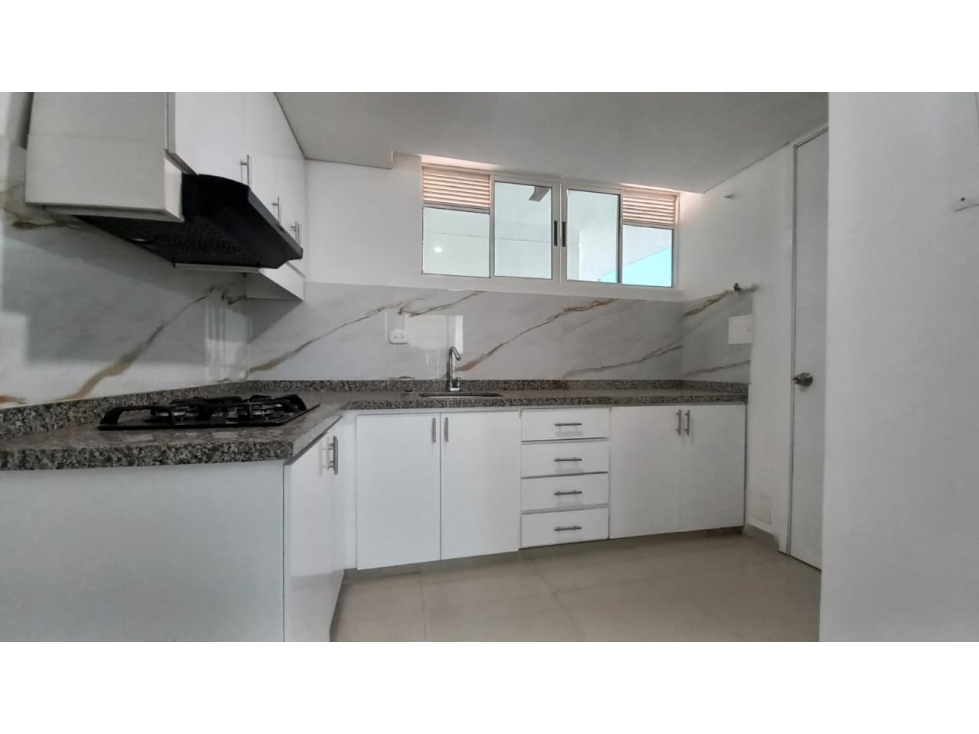 SE VENDE APARTAMENTO DÚPLEX, SECTOR BAVARIA — foto 3