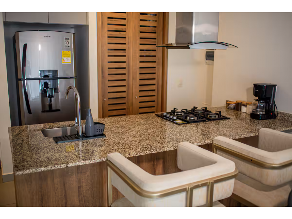 SE VENDE APARTAMENTO DE DOS ALCOBAS, RODADERO SUR — foto 5