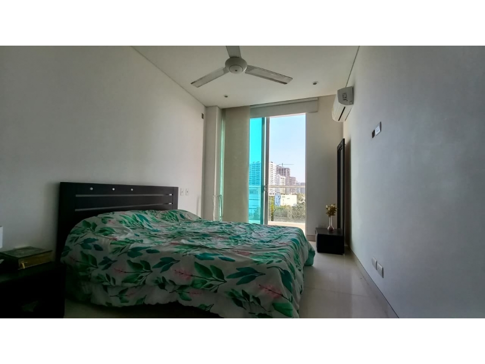 SE VENDE APARTAMENTO DE DOS ALCOBAS CON VISTA LATERAL AL MAR — foto 6