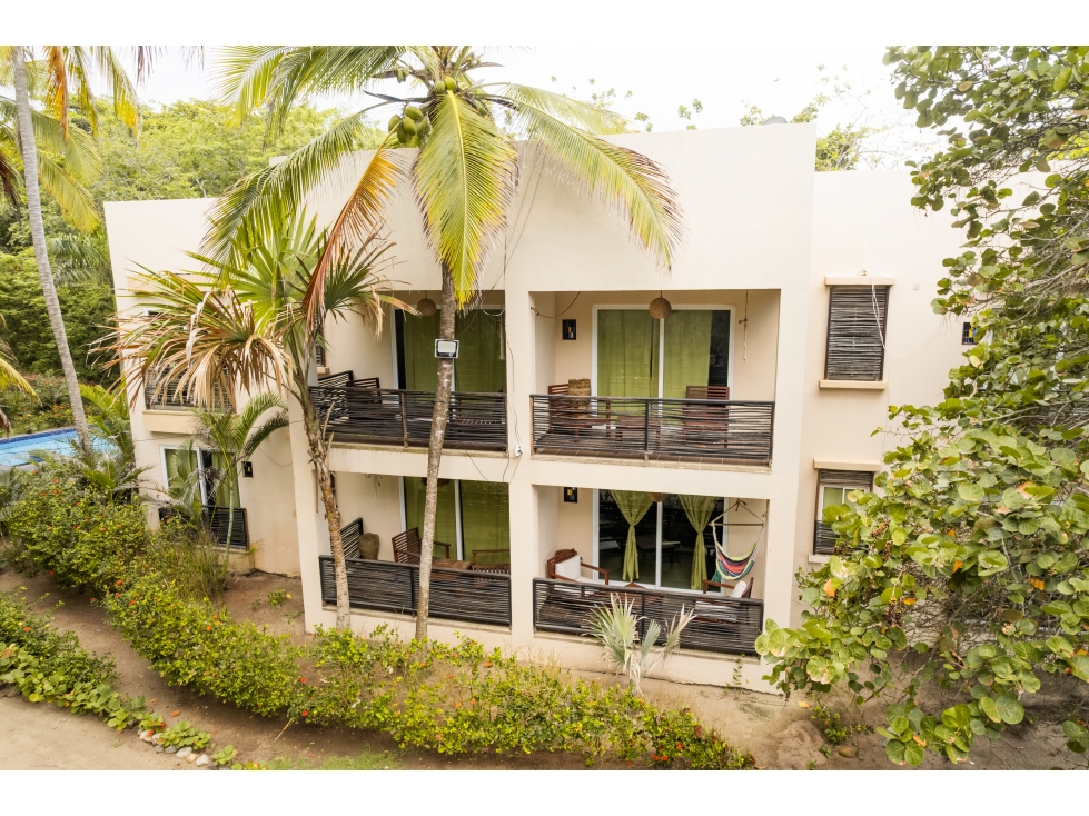 SE VENDE LOTE PRIMERA LINEA DE PLAYA EN EL SECTOR DE PALOMINO - 2