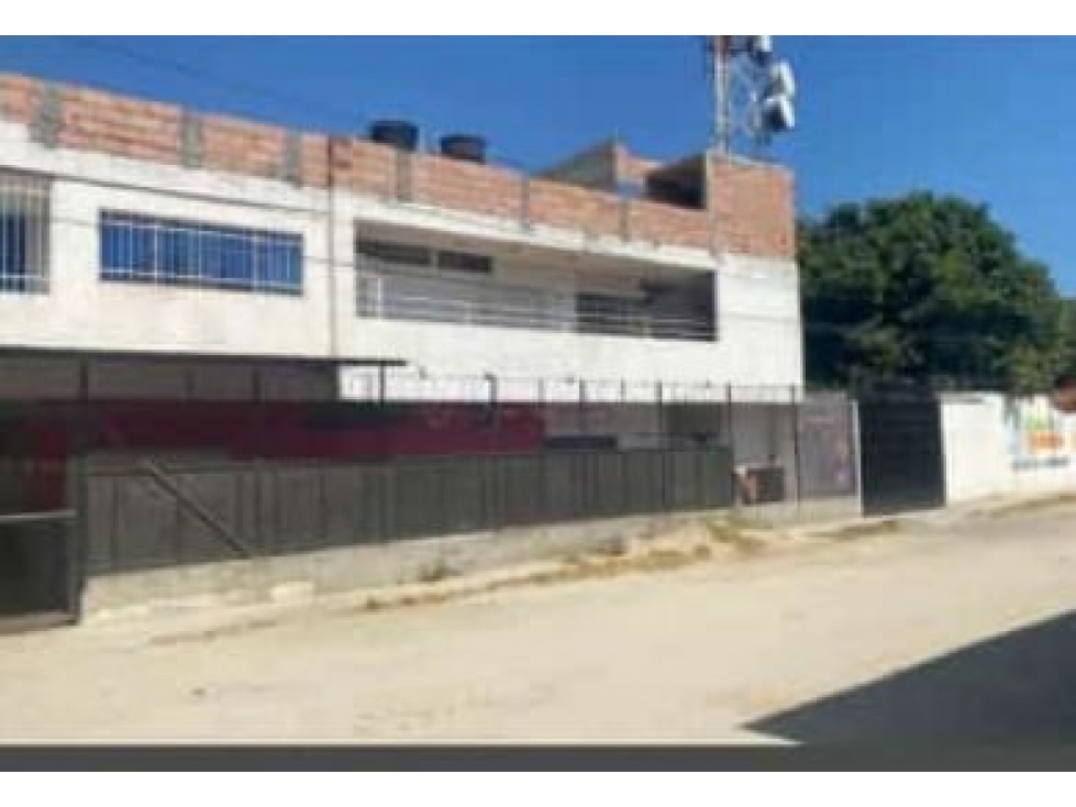 LOTE DE ESQUINA EN VENTA SOBRE LA AVENIDA DEL LIBERTADOR, SANTA MARTA - 3