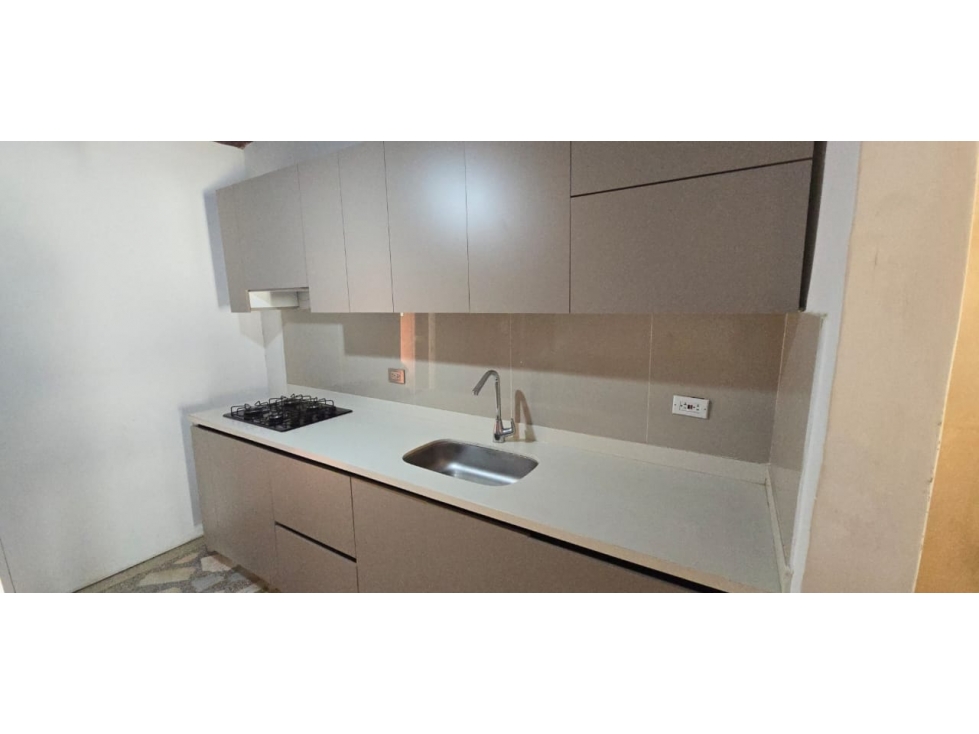 SE VENDE CASA DE CUATRO ALCOBAS EN EL BARRIO EL JARDIN, SANTA MARTA — foto 4