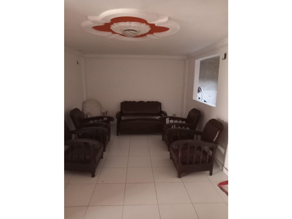 SE VENDE CASA DE DOS PISOS EN URB. EL RIO, SANTA MARTA — foto 5