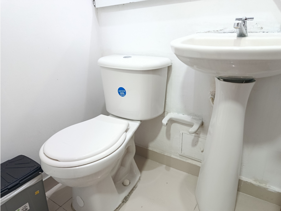 SE VENDE O ARRIENDA LOCAL COMERCIAL CERCA A LA BAHÍA, SANTA MARTA - 6