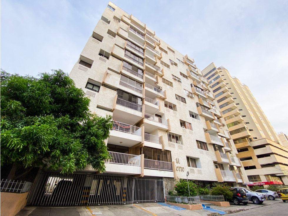 SE VENDE APARTAMENTO EN EL CORAZÓN DEL RODADERO, SANTA MARTA
