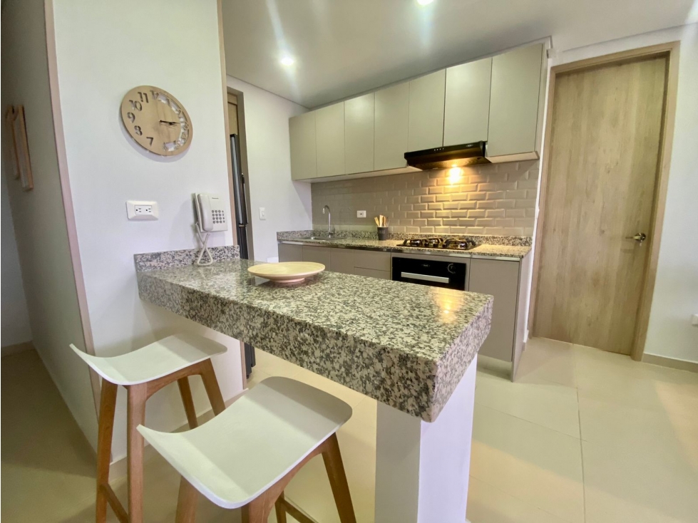 SE ARRIENDA APARTAMENTO AMOBLADO EN SANTA MARTA — foto 4