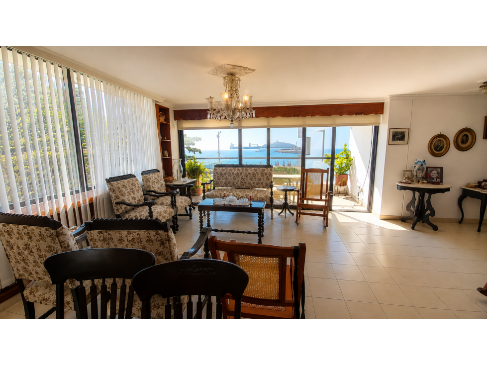 SE VENDE APARTAMENTO DE 3 ALCOBAS CON VISTA FRONTAL AL MAR, BELLAVISTA — foto 2