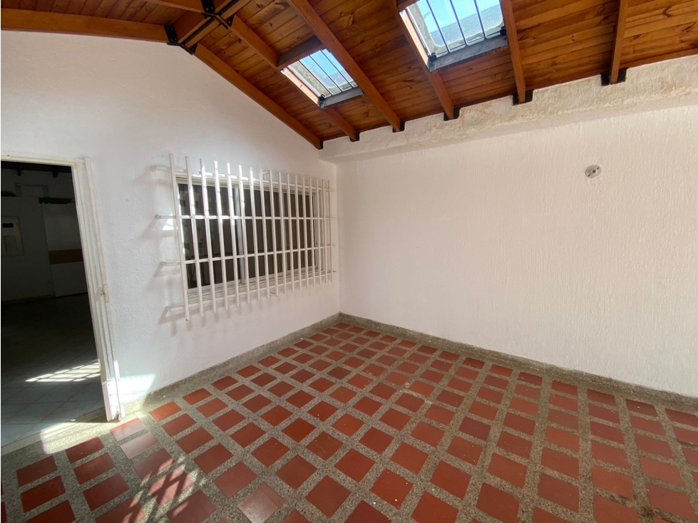 SE VENDE AMPLIA CASA EN EL BARRIO EL JARDIN, SANTA MARTA — foto 4