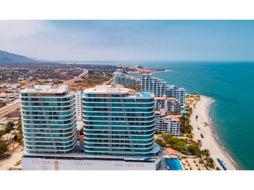 SE ARRIENDA APARTAMENTO DE 1 HABITACIÓN PRIMERA LÍNEA DE PLAYA
