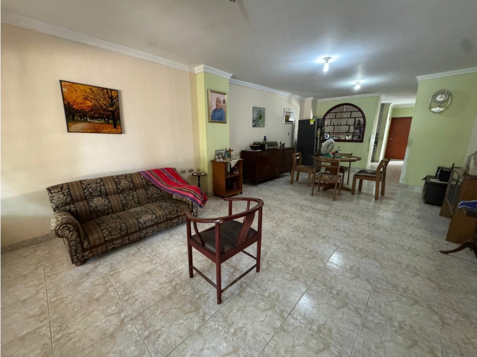 SE VENDE CASA DE 1 PISO EN EL BARRIO LOS ALMENDROS — foto 5