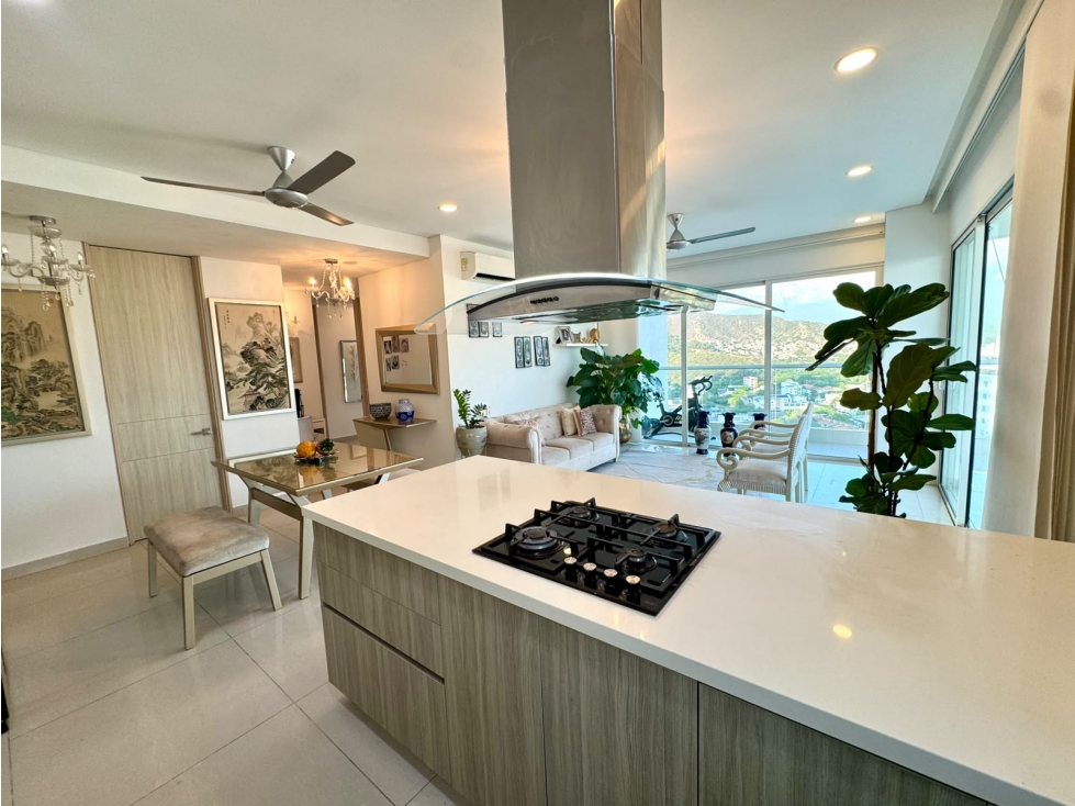 SE VENDE APARTAMENTO DE DOS ALCOBAS, RODADERO SUR — foto 3