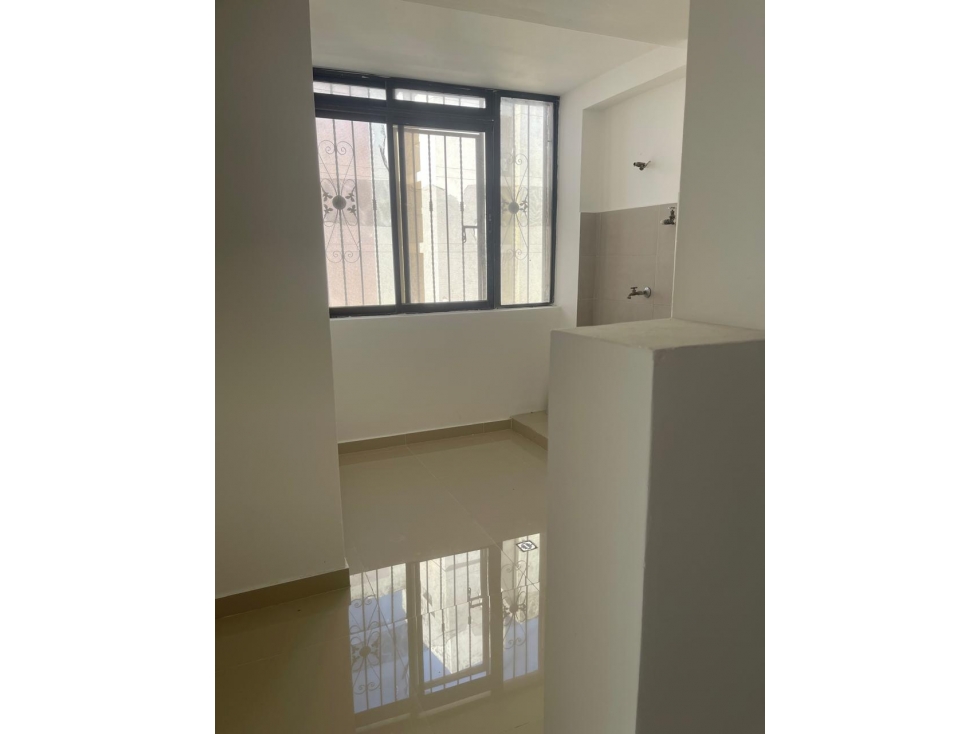 SE VENDE APARTAMENTO DE 3 HABITACIONES EN BAVARIA — foto 6