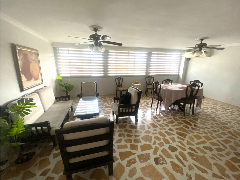 SE VENDE DUPLEX DE TRES ALCOBAS EN SECTOR JARDÍN, SANTA MARTA
