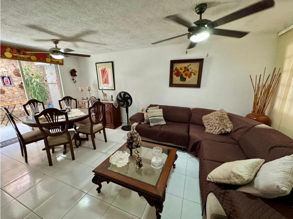 SE VENDE CASA DE ESQUINA CONJUNTO RESIDENCIAL BAVARIA COUNTRY — foto 2