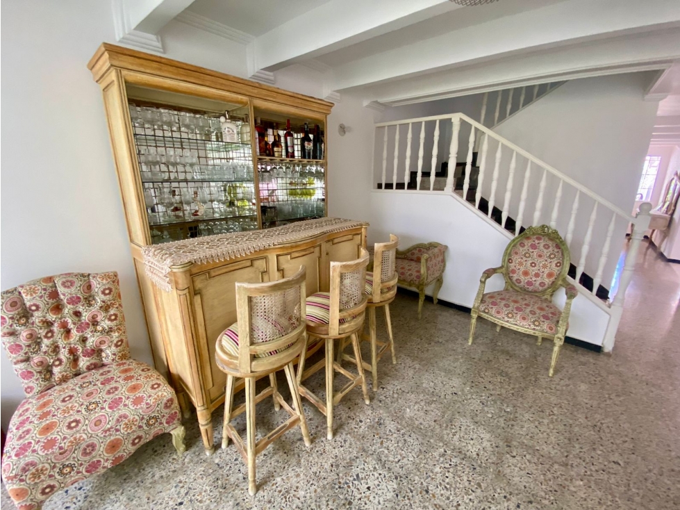 SE VENDE CASA GRANDE CON 4 ALCOBAS EN EL BARRIO JARDÍN — foto 6