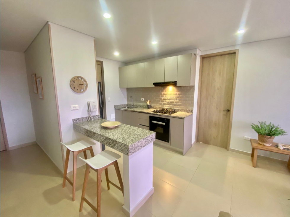 SE ARRIENDA APARTAMENTO AMOBLADO EN SANTA MARTA