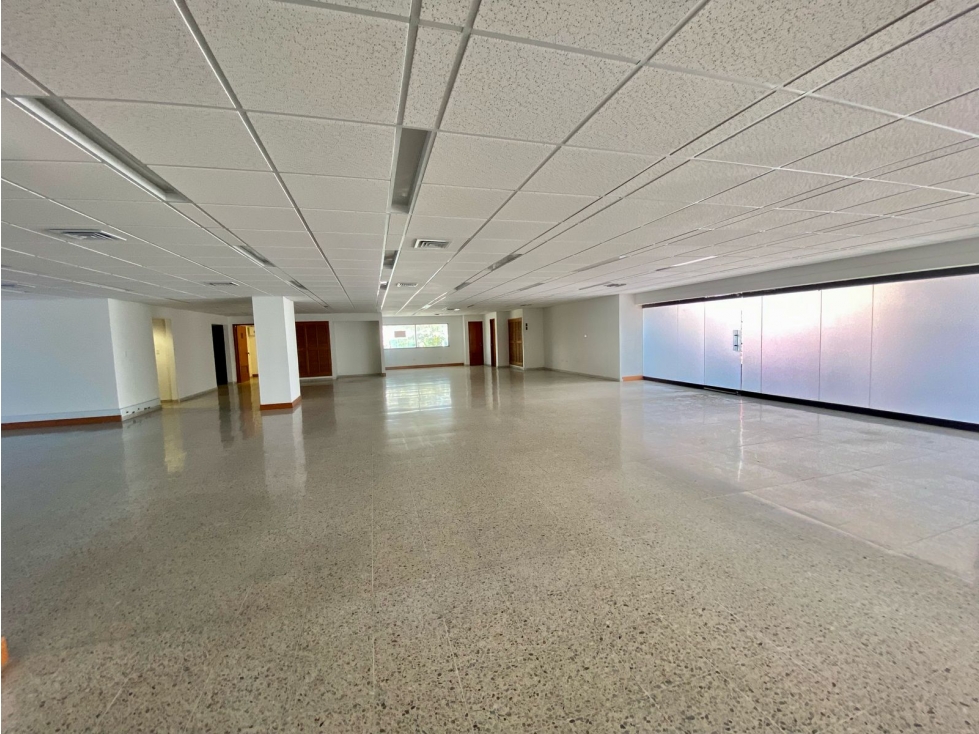 SE ARRIENDA LOCAL COMERCIAL EN PRADO PLAZA, SANTA MARTA - 6