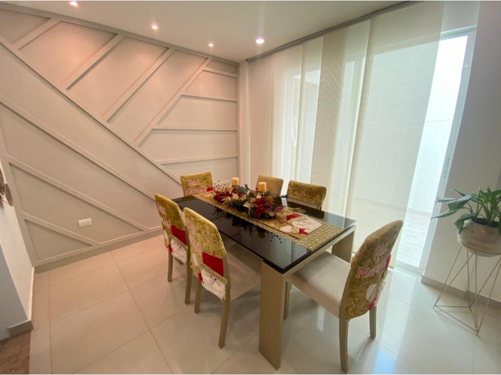 SE VENDE CASA DE 3 ALCOBAS EN CONJUNTO CERRADO, SANTA MARTA — foto 3