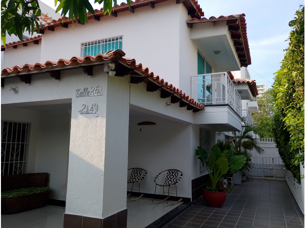 SE VENDE O ARRIENDA CASA EN EL PRADO, SANTA MARTA