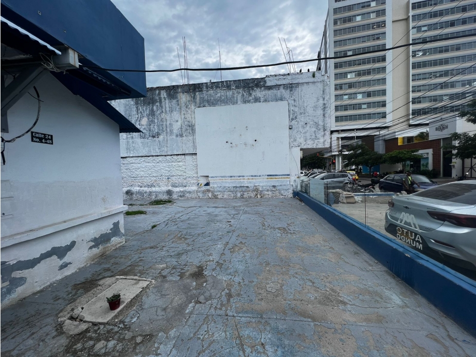 SE ARRIENDA LOCAL COMERCIAL PARA SECTOR AUTOMOTRIZ EN EL BARRIO PRADO - 2