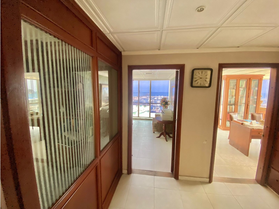 SE VENDE OFICINA CON VISTA AL MORRO Y PUERTO DE SANTA MARTA - 3