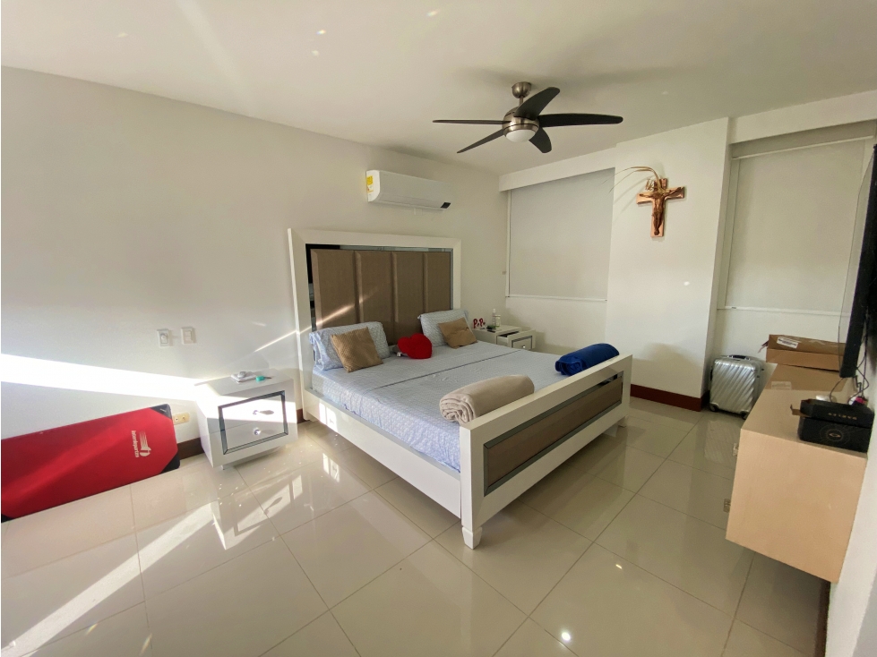 SE VENDE APARTAMENTO DUPLEX EN SECTOR BAVARIA, SANTA MARTA — foto 3