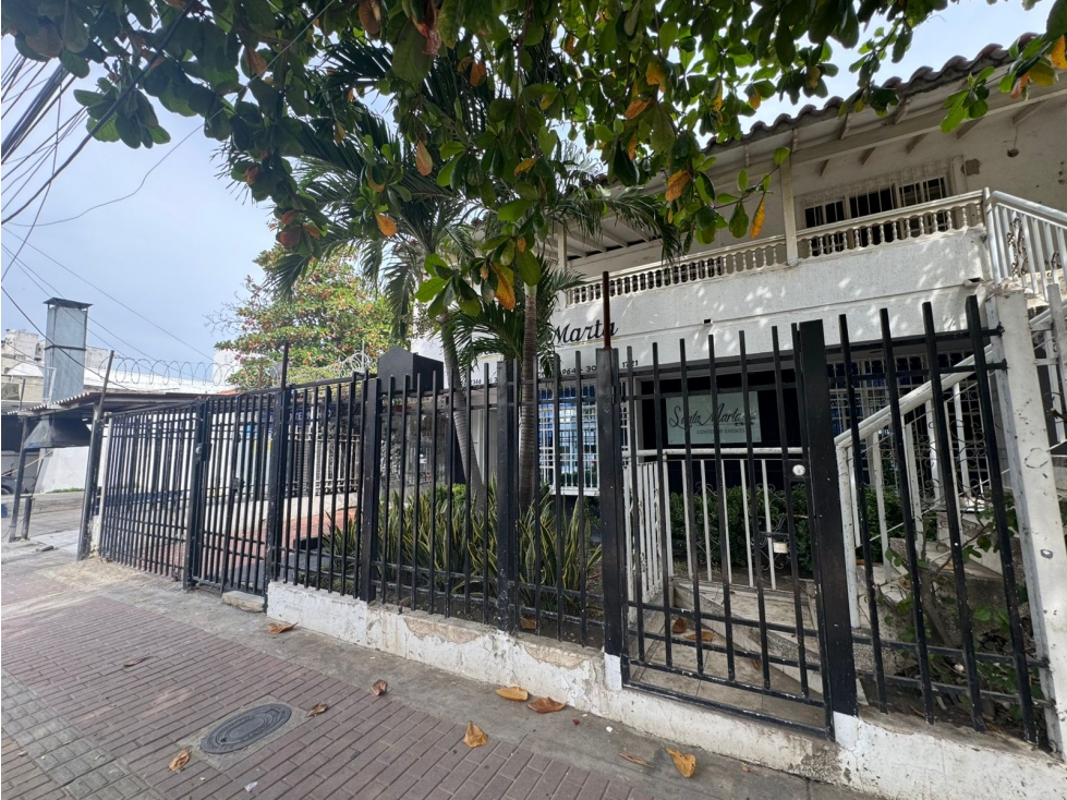 SE VENDE CASA PARA EVENTOS EN LA AVENIDA DEL RIO, SANTA MARTA