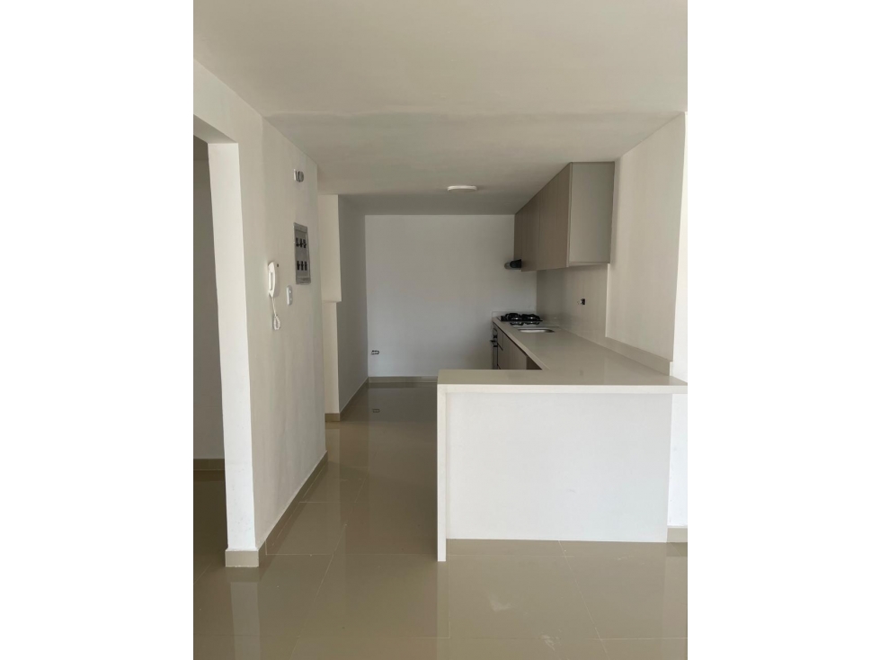 SE VENDE APARTAMENTO DE 3 HABITACIONES EN BAVARIA — foto 3