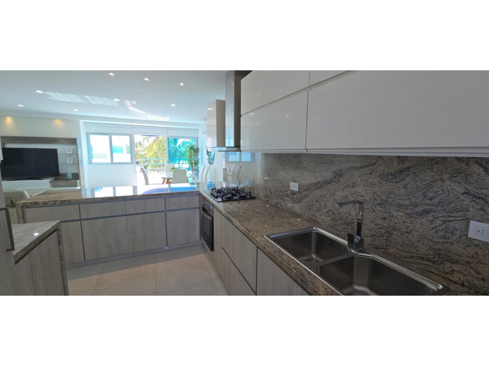 SE VENDE APARTAMENTO DE 3 ALCOBAS EN PRIMERA LINEA DE PLAYA — foto 6
