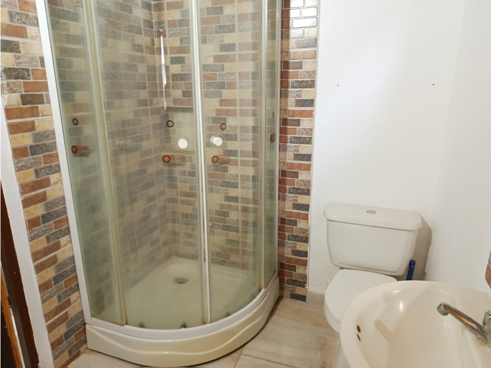 SE VENDEN TRES APARTAMENTOS CONTIGUOS EN EL CENTRO, SANTA MARTA — foto 2