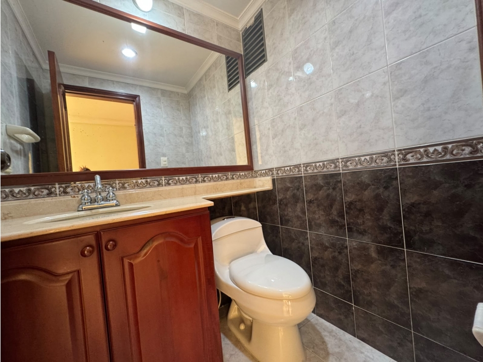 SE ARRIENDA APARTAMENTO CON VISTA AL MORRO, SECTOR BELLAVISTA — foto 5