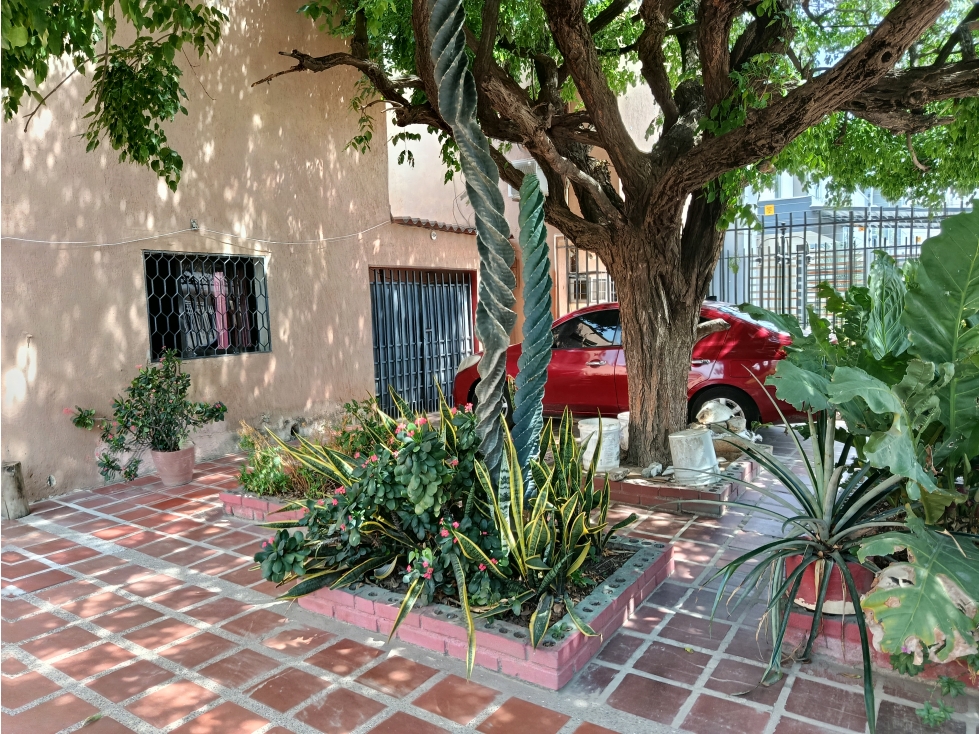 SE VENDE CASA CON APARTAMENTO ANEXO EN EL JARDÍN, SANTA MARTA — foto 4