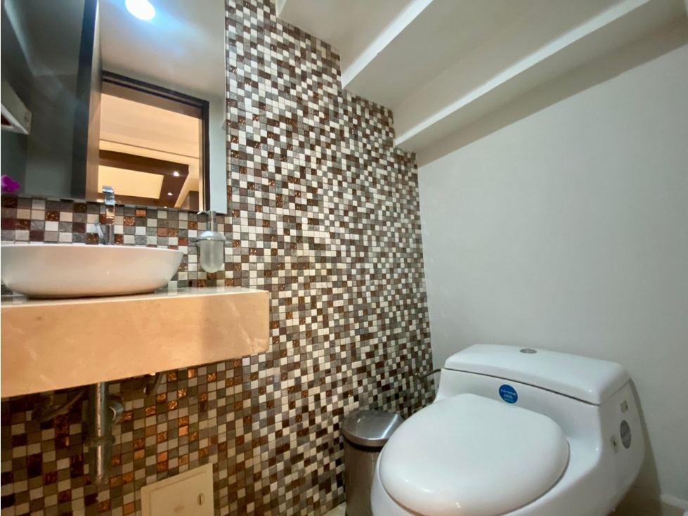 SE VENDE CASA DE TRES PISOS CON SALIDA AL MAR, SANTA MARTA — foto 4
