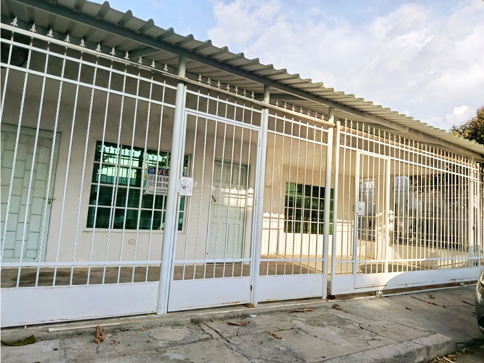 SE VENDE CASA CON APARTAMENTO ANEXO EN 20 DE JULIO, SANTA MARTA