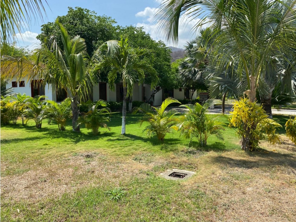 SE VENDE AMPLIA CASA CON LOTE ANEXO EN CONJUNTO CERRADO, SANTA MARTA — foto 4