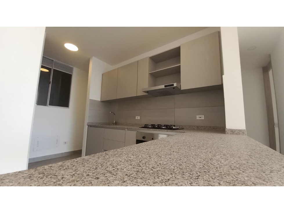 SE VENDE APARTAMENTO DE TRES ALCOBAS CON VISTA FRONTAL AL MAR — foto 4