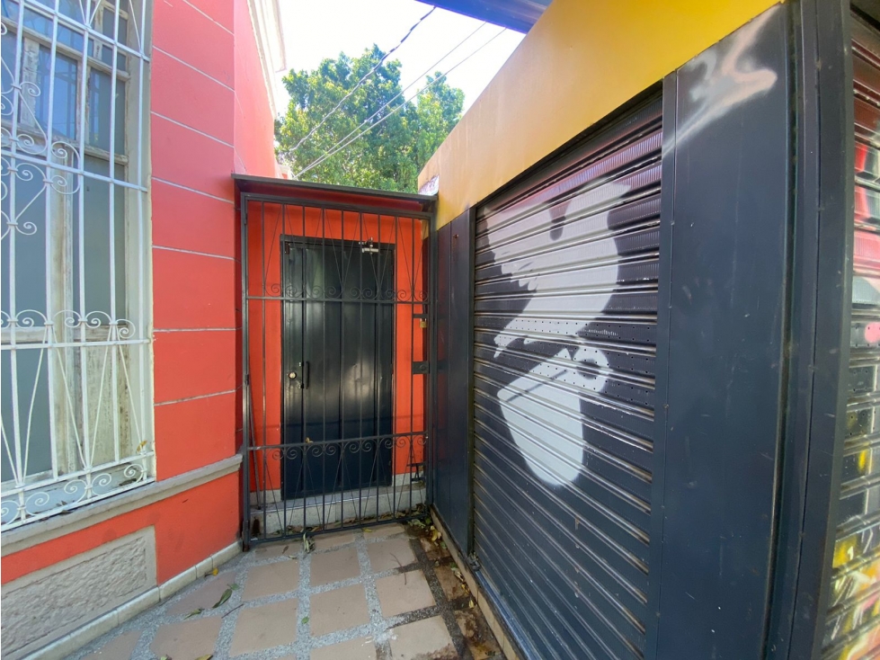 SE ARRIENDA LOCAL COMERCIAL CON IMPLEMENTOS PARA CAFETERIA - 3