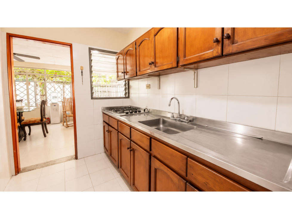 SE VENDE AMPLIA CASA SECTOR EL REPOSO, SANTA MARTA — foto 5