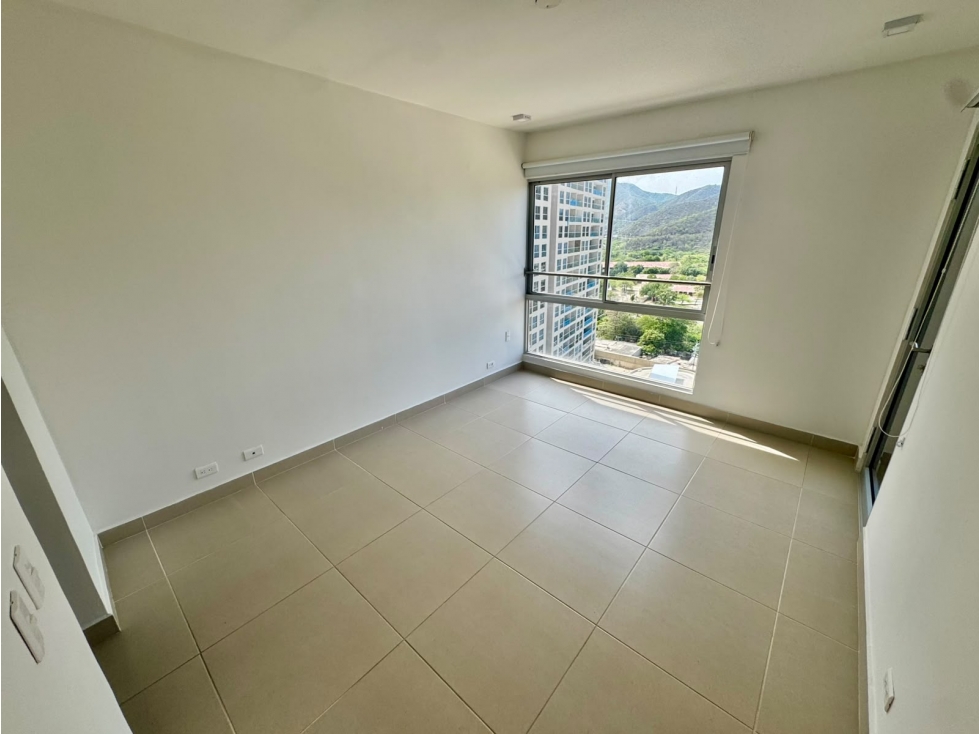 SE ARRIENDA APARTAMENTO DE 3 ALCOBAS CON VISTA LATERAL AL MAR — foto 6
