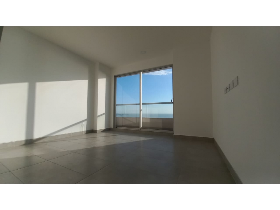 SE VENDE APARTAMENTO DE TRES ALCOBAS CON VISTA FRONTAL AL MAR — foto 6