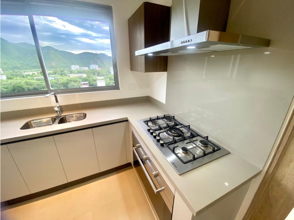 SE ARRIENDA APARTAMENTO DE 2 HABITACIONES EN BELLAVISTA - 3