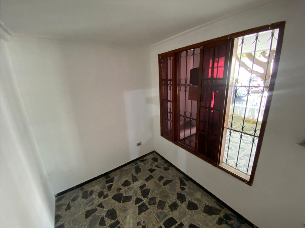 SE VENDE O ARRIENDA CASA PARA USO COMERCIAL EN RIASCOS, SANTA MARTA — foto 4