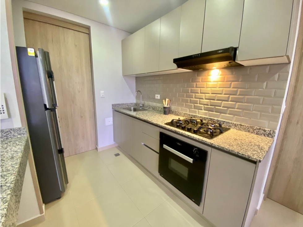 SE ARRIENDA APARTAMENTO AMOBLADO EN SANTA MARTA — foto 3