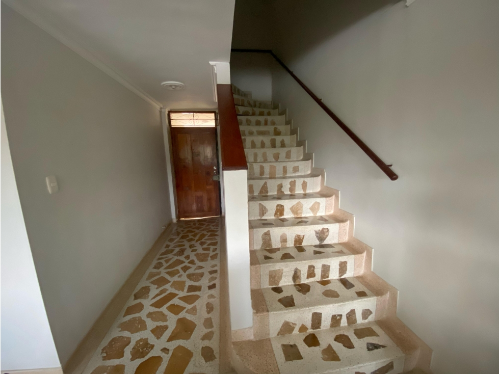 SE VENDE DUPLEX DE TRES ALCOBAS EN SECTOR JARDÍN, SANTA MARTA — foto 6