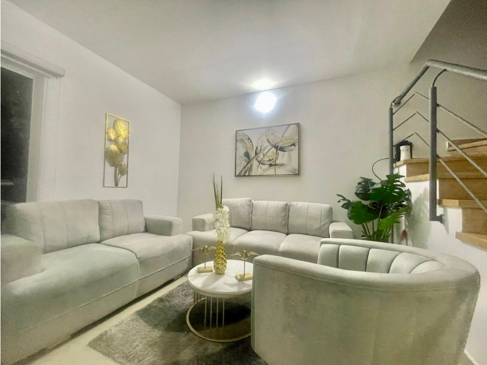 SE VENDE CASA DE 3 ALCOBAS EN CONJUNTO CERRADO, SANTA MARTA