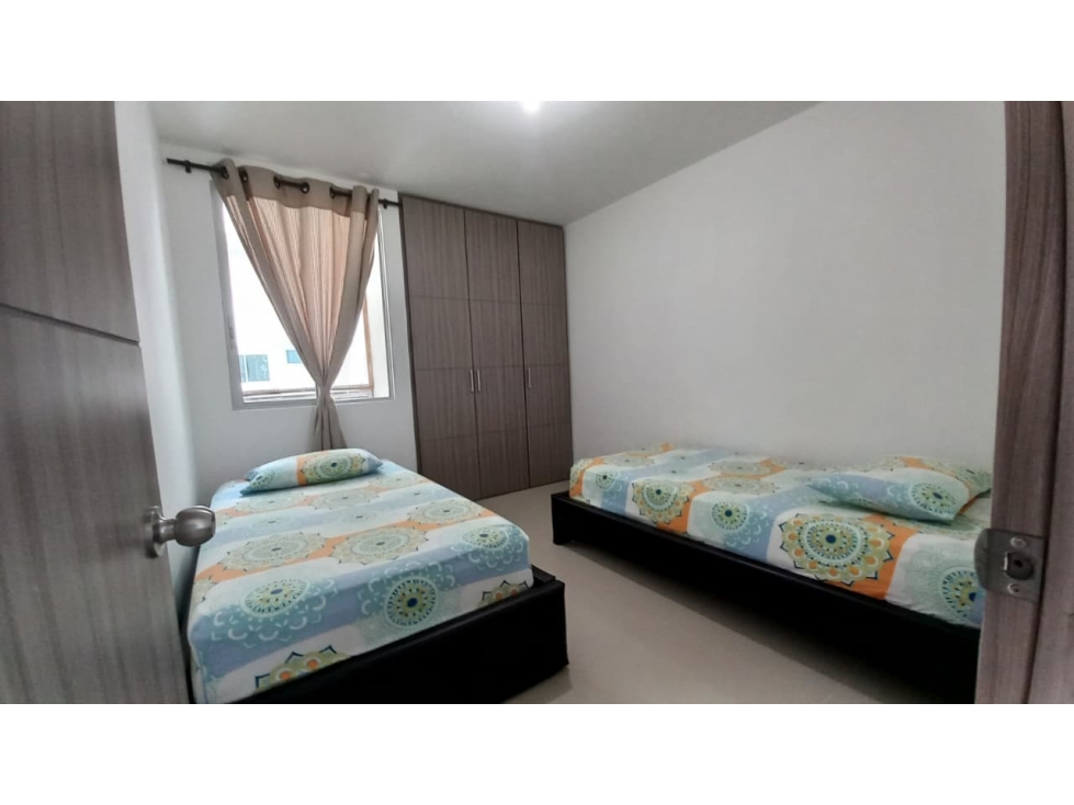 SE ARRIENDA APARTAMENTO DE DOS ALCOBAS CON VISTA LATERAL AL MAR — foto 6