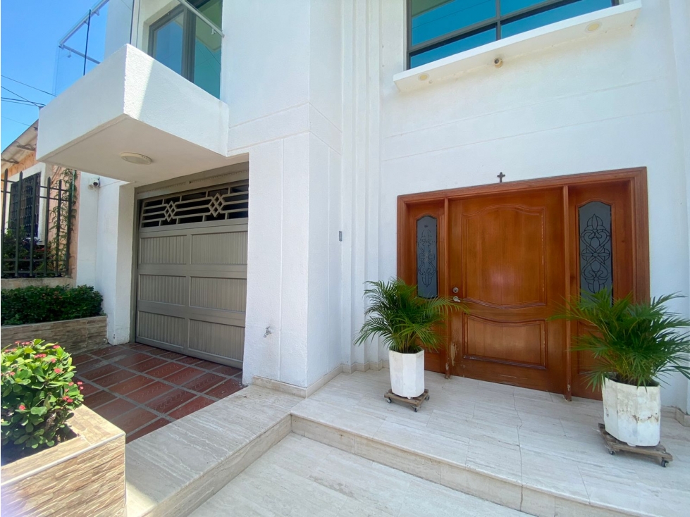 SE VENDE CASA ESQUINERA CON PISCINA EN MAMATOCO, SANTA MARTA — foto 5