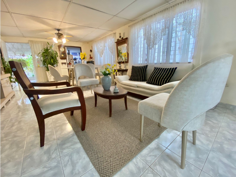 SE VENDE AMPLIA CASA EN EL BARRIO EL JARDIN, SANTA MARTA — foto 3