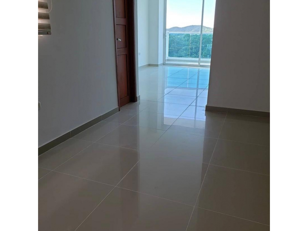 SE VENDE APARTAMENTO DE TRES ALCOBAS EN RIASCOS, SANTA MARTA — foto 3