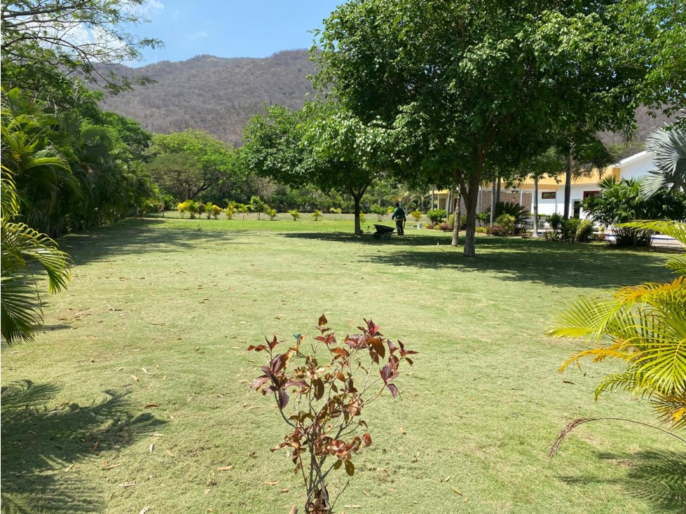 SE VENDE AMPLIA CASA CON LOTE ANEXO EN CONJUNTO CERRADO, SANTA MARTA — foto 6